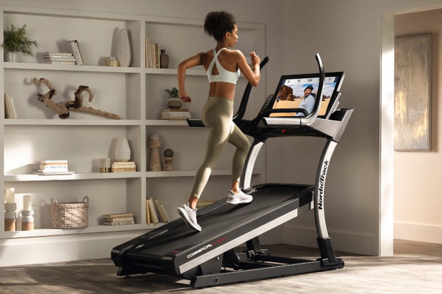 NordicTrack X32i Incline Treadmill  – Treadmill.com