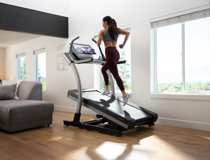 Best Incline Treadmill NordicTrack X22i – Treadmill.com